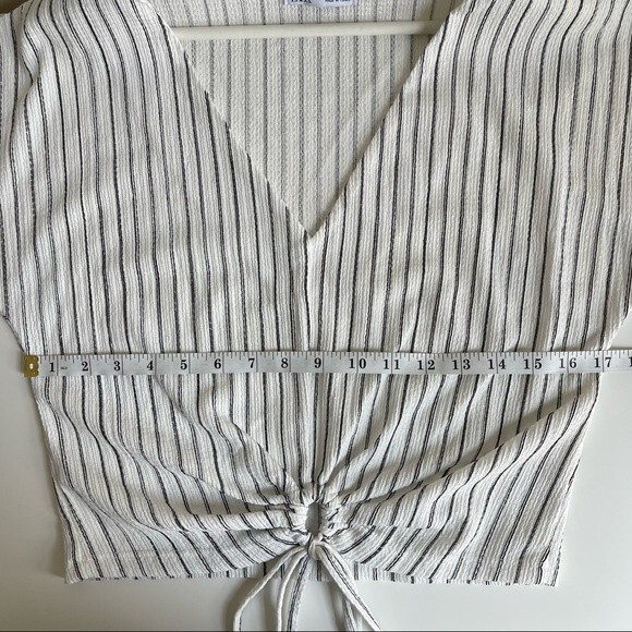 Zara White Crop Top - Picture 6 of 8